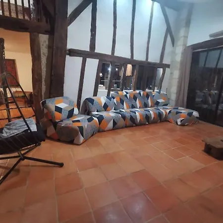 Holiday home Superbe Maison En Pierre Proche Bordeaux &piscine *