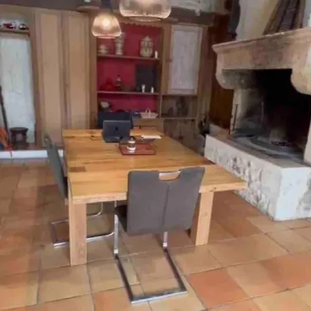 Holiday home Superbe Maison En Pierre Proche Bordeaux &piscine *